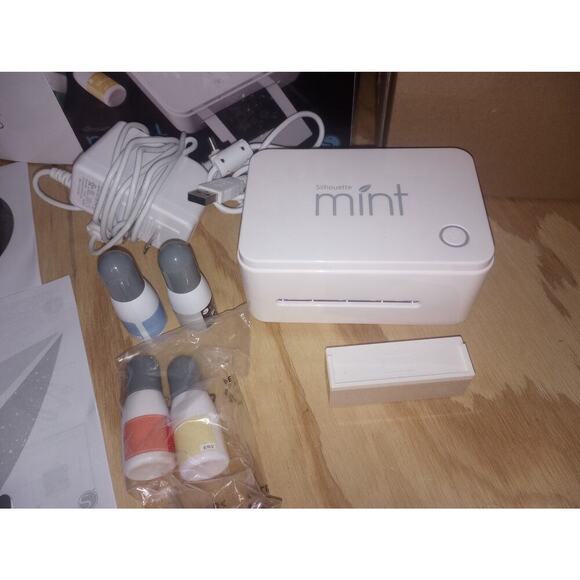 Silhouette Mint Used With Box Custom Stamps - Picture 2 of 3